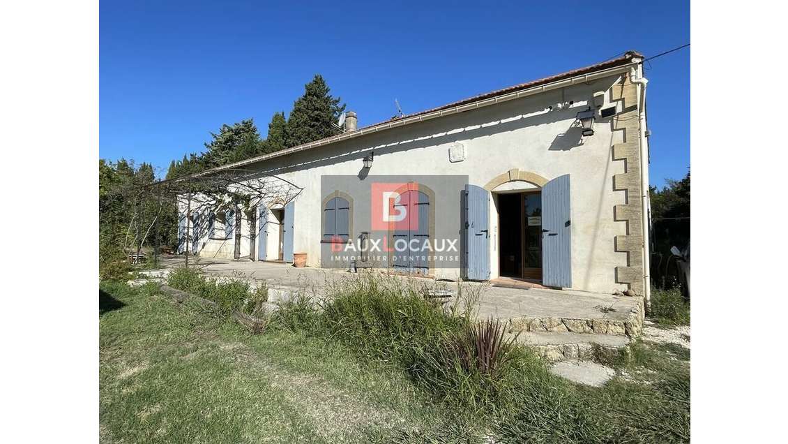 Bureaux avec hangar à vendre à Salon-de-Provence