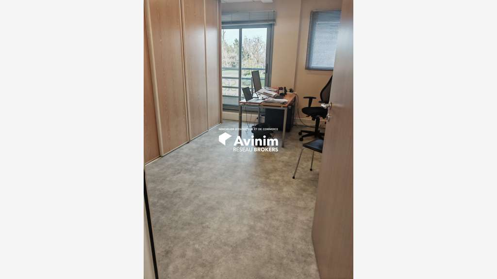 Vente immeuble de bureaux indépendant 494m² Saumur
