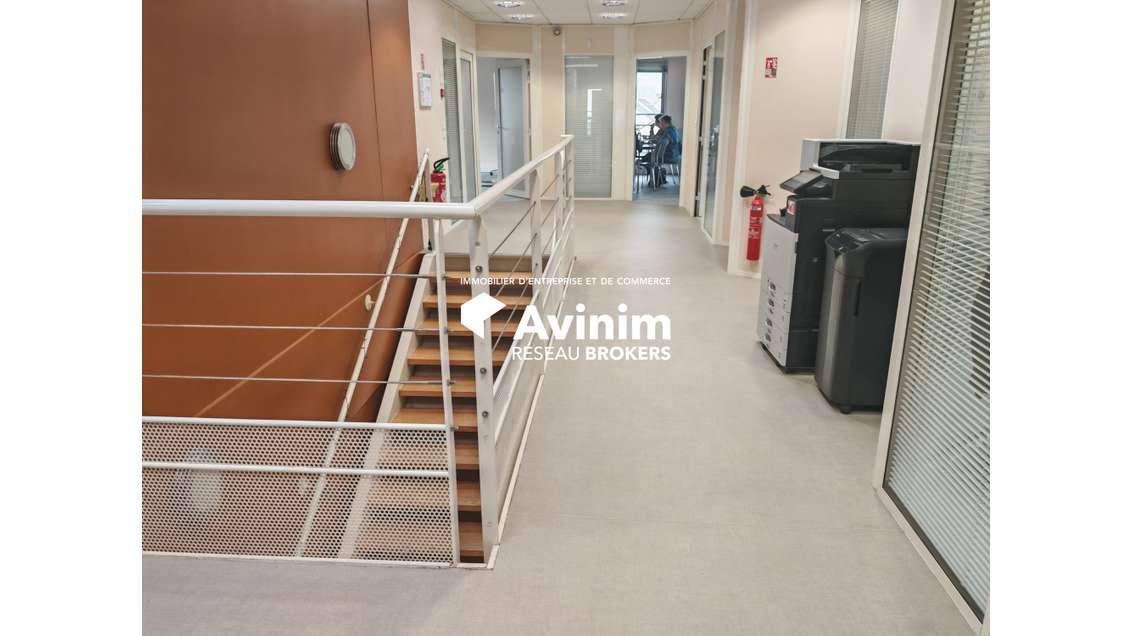 Immeuble de bureaux indépendant 494 m²