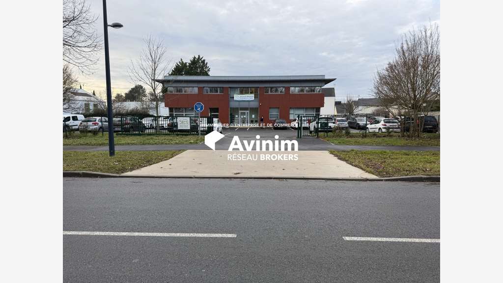 Vente immeuble de bureaux indépendant 494m² Saumur