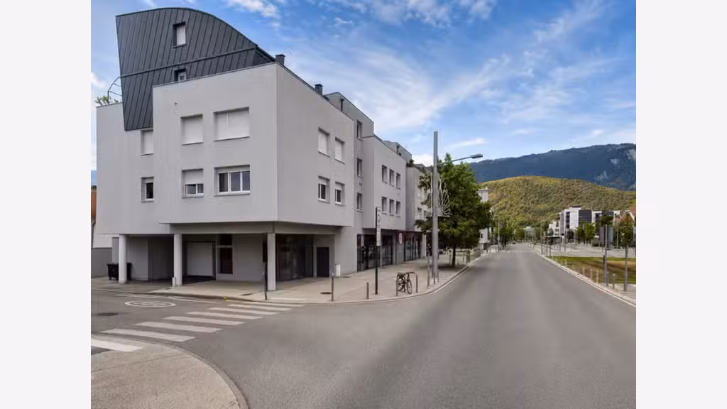 Vente bureau de 178m² PMR à Seyssinet-Pariset