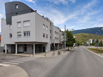 Vente bureau de 178m² PMR à Seyssinet-Pariset