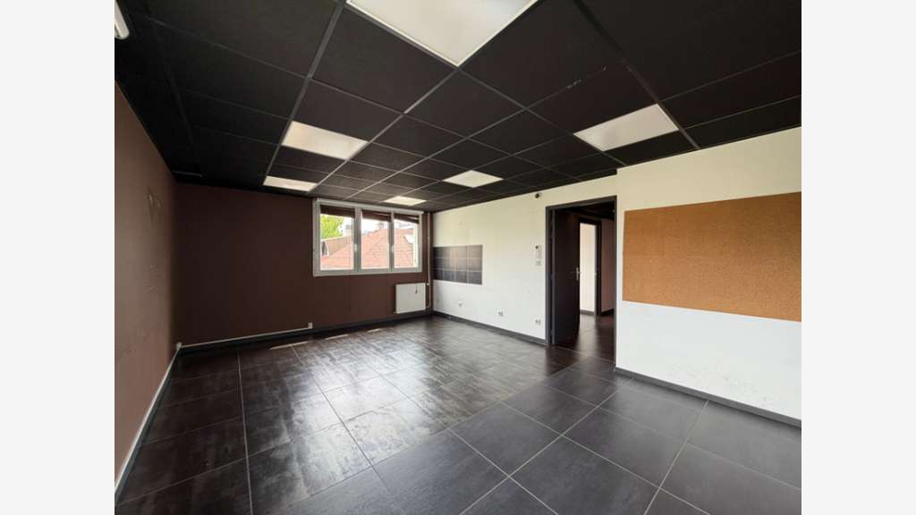 Vente bureau de 178m² PMR à Seyssinet-Pariset