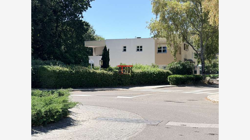 Cède bureaux 170m² + terrasse Six Fours les Plages
