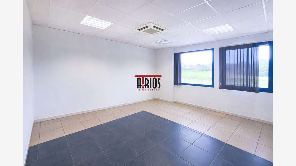 Bureaux de 177m² à vendre en ZA la Seyne sur Mer