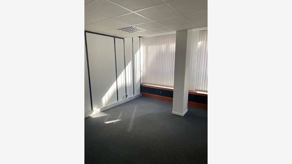 Vente bureau spacieux aux Contades à Strasbourg