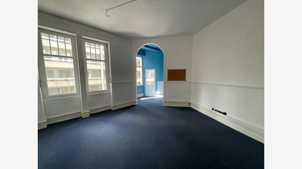 Bureau 76m² à vendre parc des Contades Strasbourg