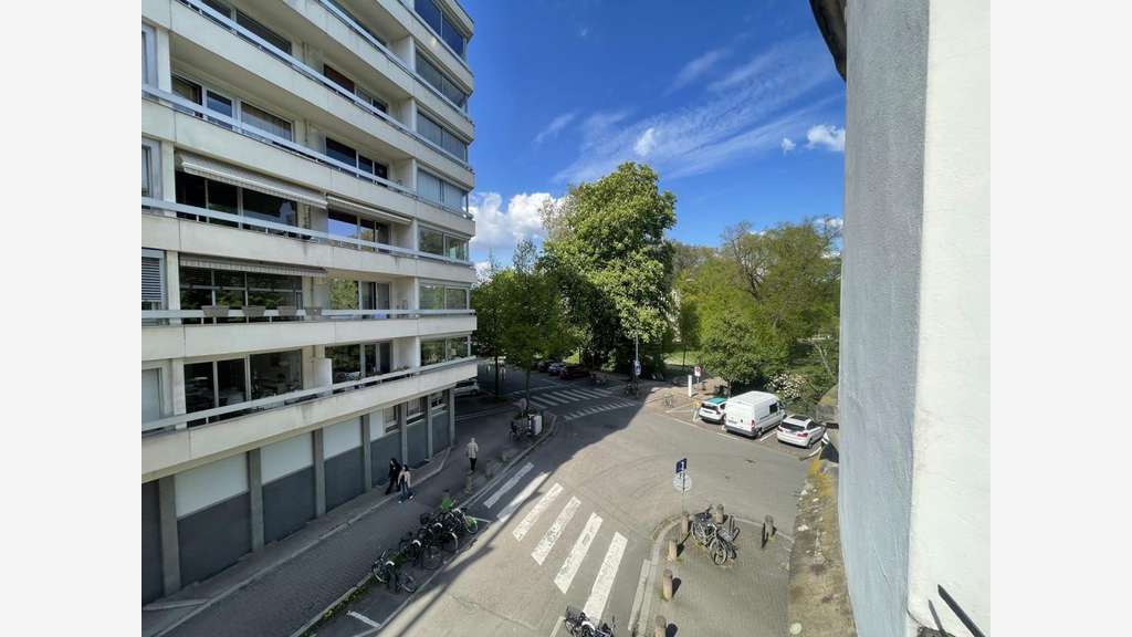 Bureau 76m² à vendre parc des Contades Strasbourg