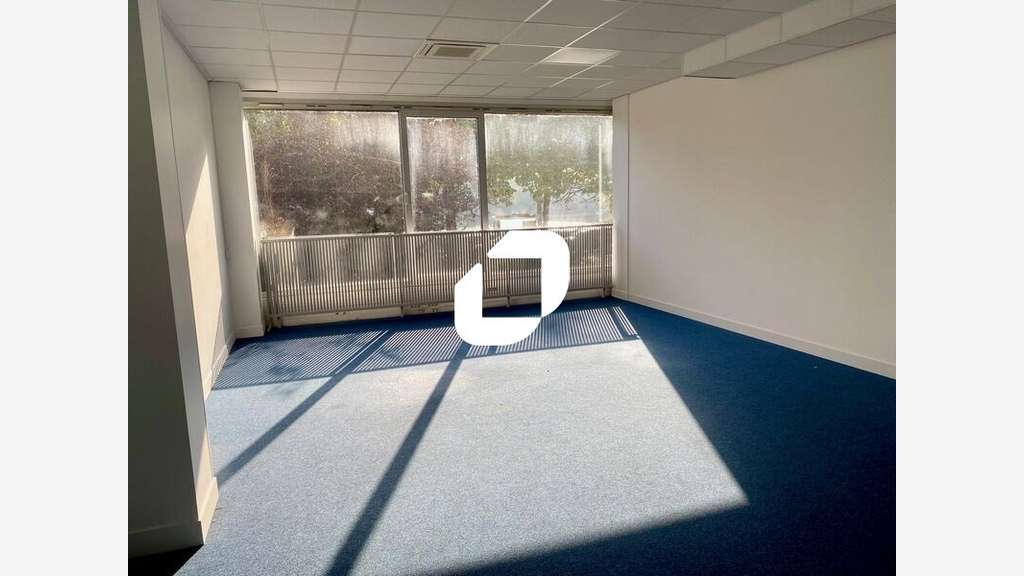 Vente Bureaux 831m² Suresnes