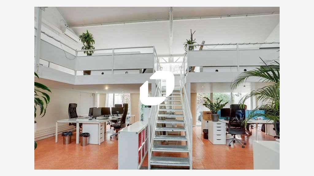 Vente Bureaux 275m² Suresnes