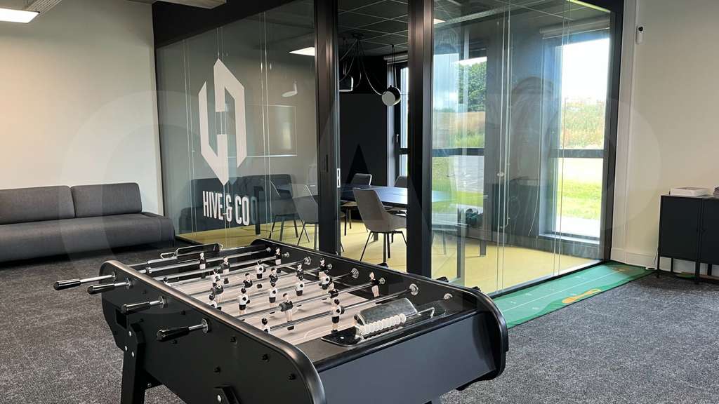 Vente bureaux 112m² RDC à Thorigné-Fouillard