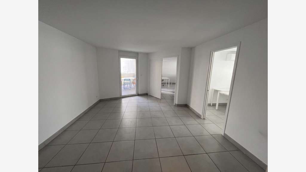 Vente bureaux récents 93m² avec terrasse à Toulon