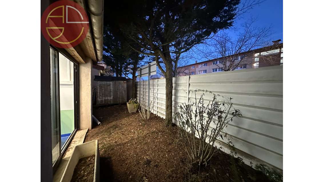 A vendre bureaux 230m² R+1 à Toulouse Sud Ouest