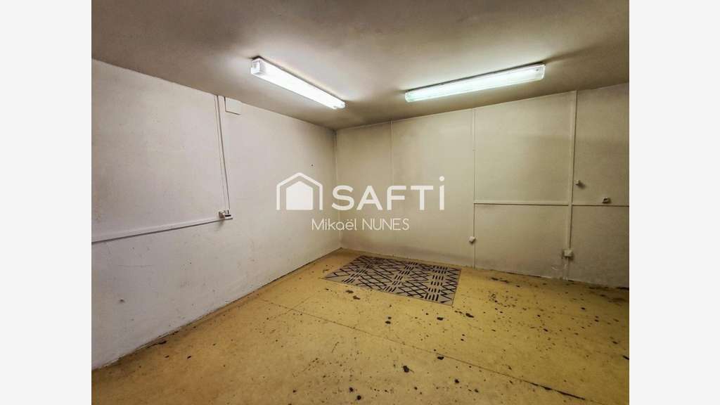 Vente local 137m² à Toulouse Fontaine Lestang