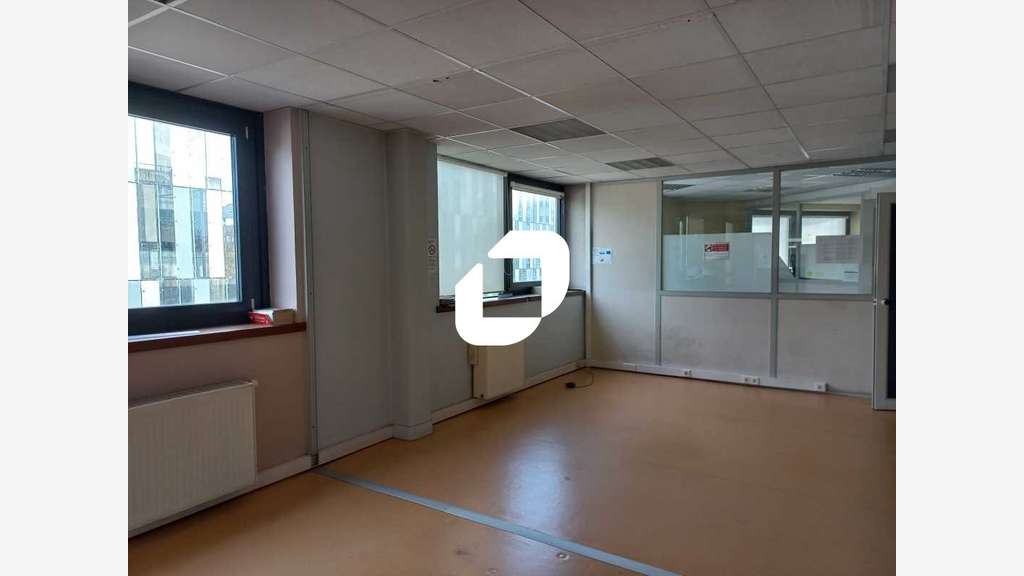 Vente Bureaux 398m² Tourcoing