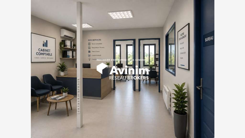 Vente bureau en R+1 de 68m² en za à Tourrettes