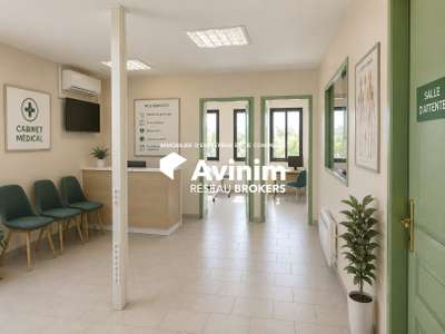 Vente bureau en R+1 de 68m² en za à Tourrettes