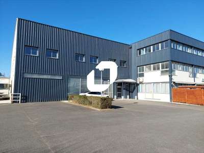 Vente Bureaux 96m² Trappes