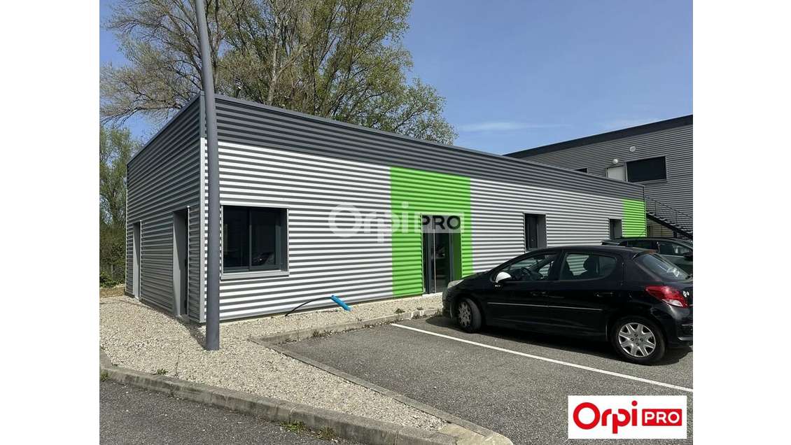 AV local pro 155m² empl de choix à Valence