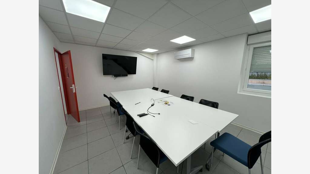 AV bureaux 478m² Valence emplacement de choix