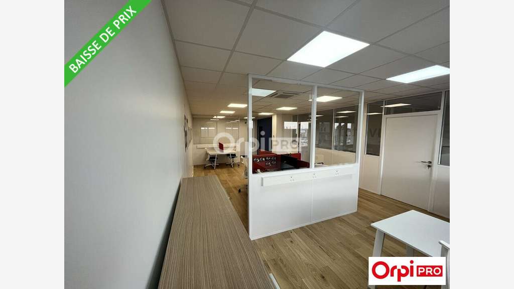 Bureau 90m² R+1 à vendre zone Briffaut à Valence 