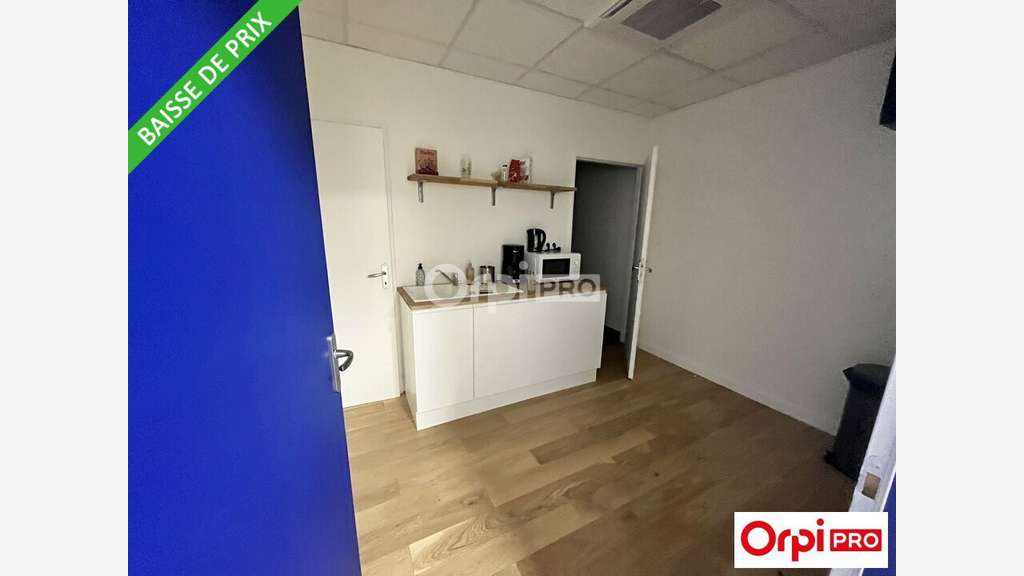Bureau 90m² R+1 à vendre zone Briffaut à Valence 