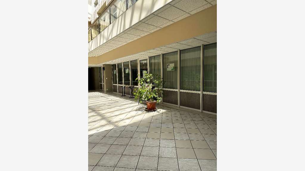 VALENCE CENTRE - BUREAUX 173 M² -1 PARKING