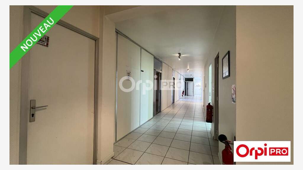 VALENCE - BUREAU à vendre