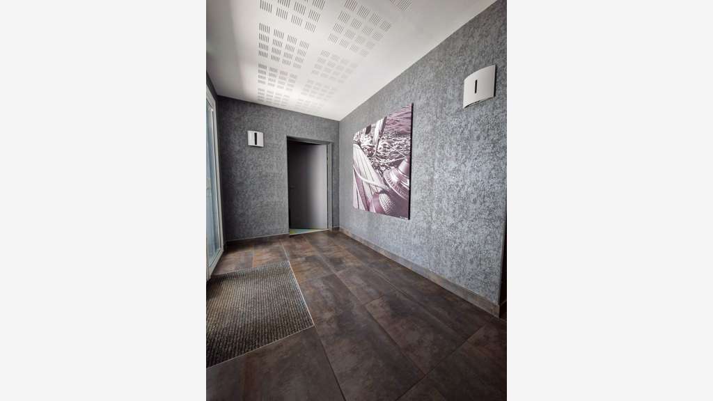 AV bureaux visibles 225m² centre ville de Vannes