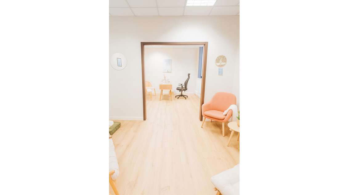 A vendre local 80m² + 4 parkings Vannes Laroisseau