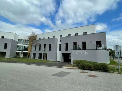 AV bureaux bruts 115m² avec terrasse  à Vannes