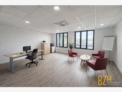 Bureaux à vendre 150m² à Vannes République