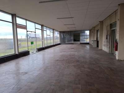 Vente Locaux d'activités - Entrepôts à Varennes-sur-Allier