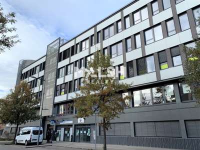 Bureaux à louer et à vendre 340m² à Vaulx-en-Velin