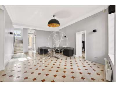 Vente Bureaux à Versailles