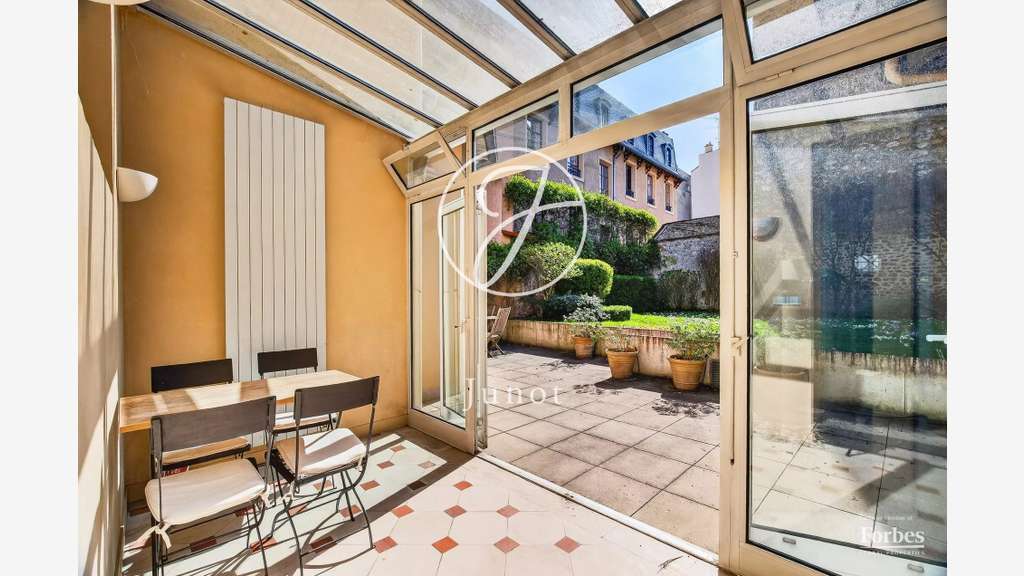Hôtel particulier à vendre Versailles Saint Louis