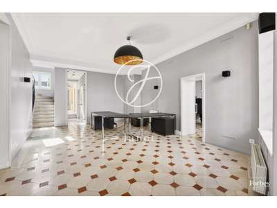 Vente Bureaux à Versailles