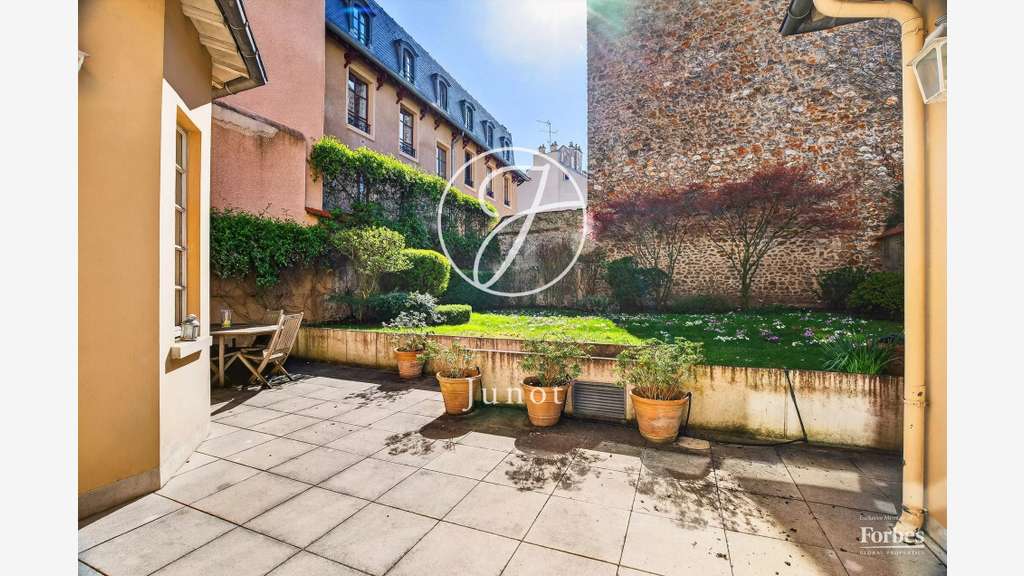 Hôtel particulier à vendre Versailles Saint Louis