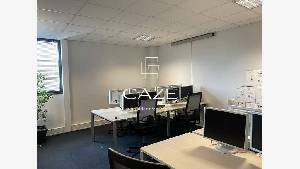 VILLENAVE D'ORNON - BUREAUX à vendre
