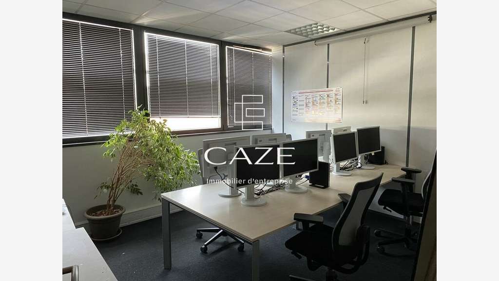 VILLENAVE D'ORNON - BUREAUX à vendre