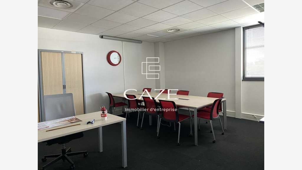 VILLENAVE D'ORNON - BUREAUX à vendre
