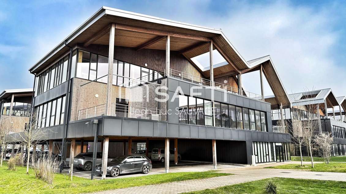 Bâtiment 843m² premium  à Villeneuve-d'Ascq