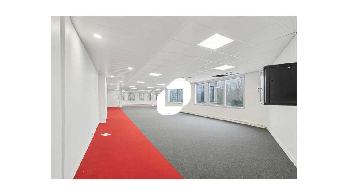 Vente Bureaux 772m² Villepinte