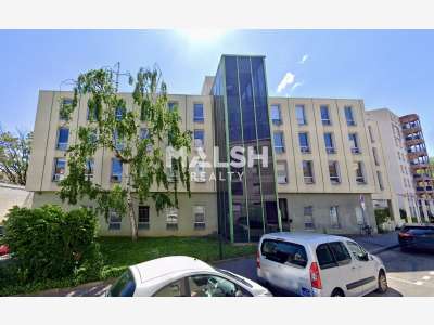 Vend bureaux de 120m² rénovés à Villeurbanne