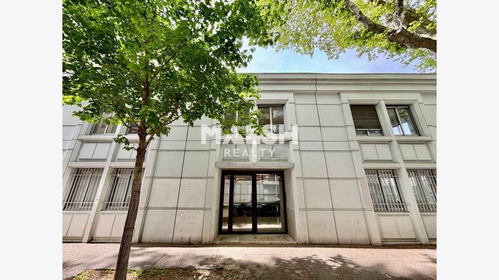 A vendre bureaux 300m² à Villeurbanne Tolstoï