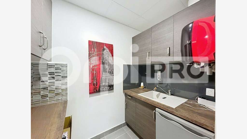 Bureau 52m² à vendre excellent état à Vineuil