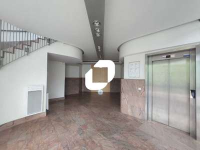 Vente Bureaux 2425m² Voisins le bretonneux