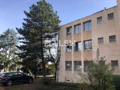 Vente bureaux 1150m² à Champagne-au-Mont-d'Or
