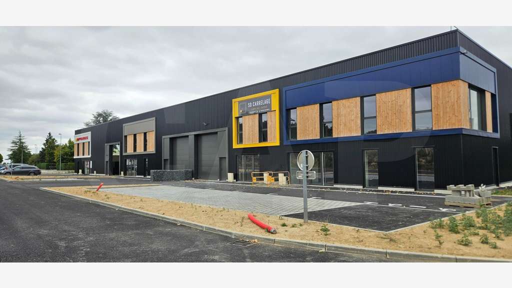 Vente local d'activité 280m² Montauban-de-Bretagne