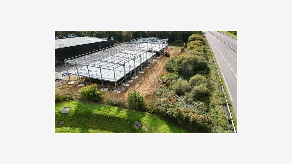 Vente local 209m² village d'entreprises neuf Goven